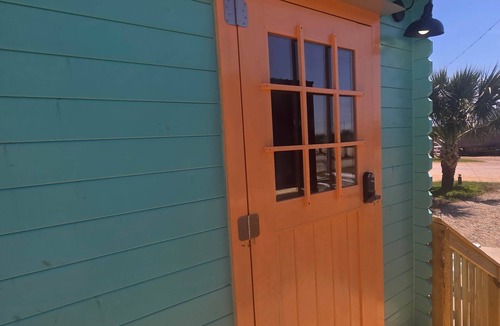 Port Bolivar Cabin | Shasta Eco-Cabins