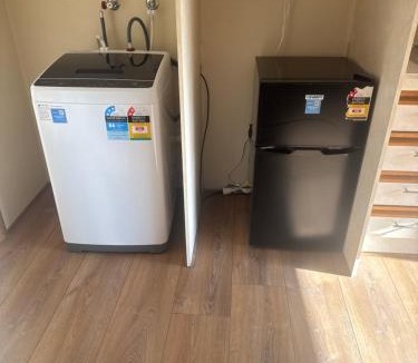 Woodcroft Apartment | Shaun place