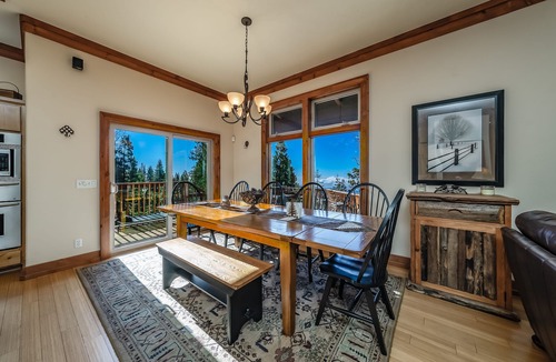 Shaver Lake Cabin | Shaver Dream View & SPA