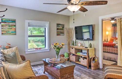 Hendersonville House | Shaw Creek Cottage w/Fire Pit & Forest Views