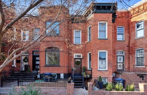 Shaw House | SHAW SuperSuite; Metro, Convention Ctr & Howard U