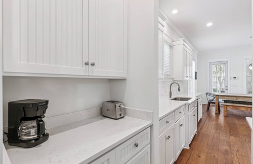 Demere Park House | Shayna Playa near Village and Beach with a pool, sleeps 10