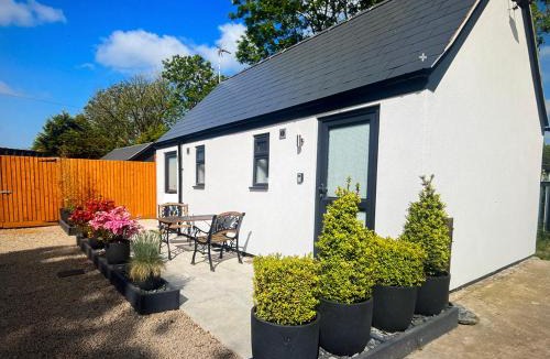 Gumley Apartment | Shearsby Valley Lakes Accommodation