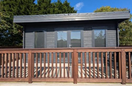 Gumley Apartment | Shearsby Valley Lakes Accommodation