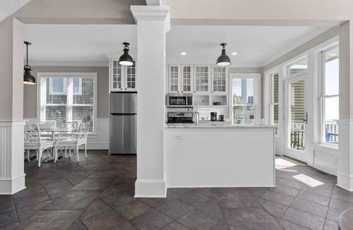 Atlantic Beach House | Shearwater 4 Bedroom Home by RedAwning