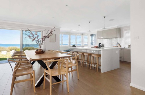 Callala Beach House | 'Shearwater' - Jervis Bay Beach Front