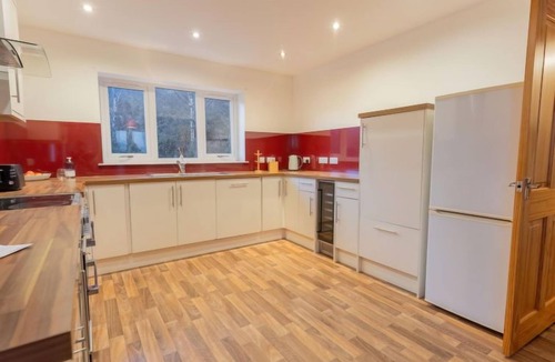 Loch Ness House | Shedfield by Interhome