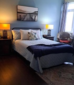 Pointe-du-Chene Bed & Breakfast | Shediac Beach Suite- Pointe du Chene Wharf and Parlee Beach