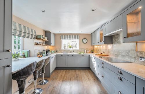 Chard House | Shedrick Cottage