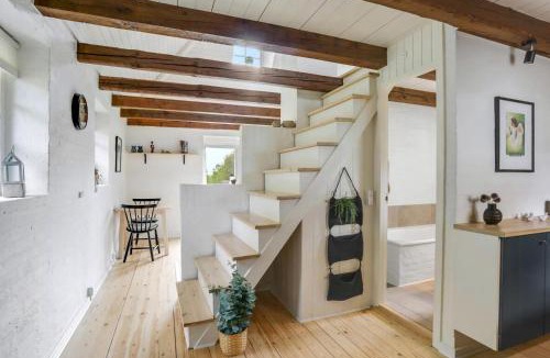 Vodskov House | Sheena's Cabin In The Heart Of Hammer Bakker