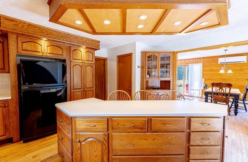 Souris House | Sheep Pond Coastal Escape – Beach Access, Hot Tub, Family-Friendly Retreat