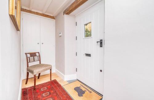 Byworth House | Sheepdown by inspirestays-com