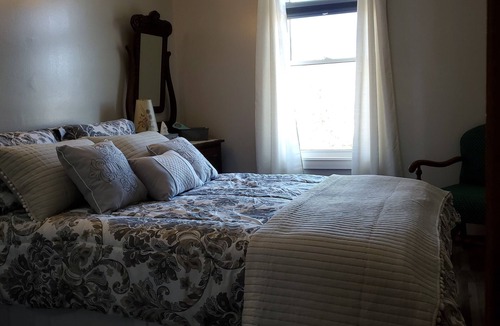 Sheguiandah Bed & Breakfast | Sheg Bay B&B lets you relax, recharge, and rediscover on Manitoulin Island.