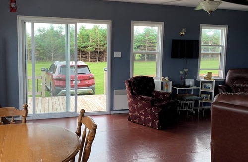 Prince County House | Sheila’s Waterfront Cottage