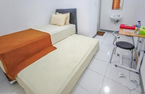 Waikabubak Hotel | Shekinah Homestay & Cafe Waikabubak RedPartner