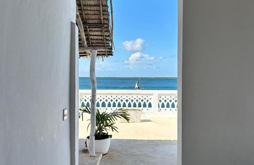 Shela Bed & Breakfast | Shela Bahari