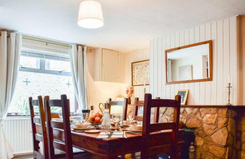 Braunston House | Sheldon House