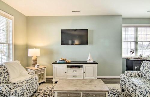 Cedar Neck House | Shell Cottage with BBQ 4 Mi to Bethany Beach!