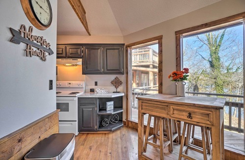 Shell Knob House | Shell Knob Guest House w/Lake View, Fire Pit