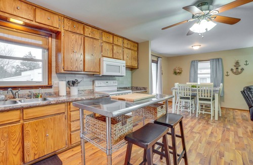 Shell Knob House | Shell Knob Home w/Fire Pit, Near Table Rock Lake!