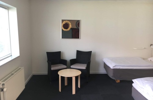 Stovring Hotel | Shell Motel Støvring