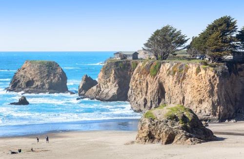 Fort Bragg House | Shell Seeker