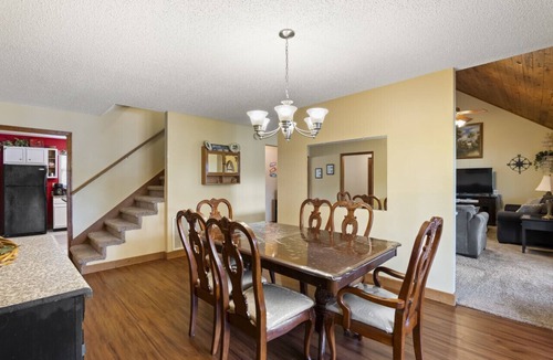 Leesville House | Shellcracker - Dock, SUPs, Firepit, Games and more