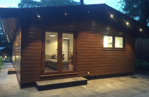 Congleton Cabin | Shellow Lane Lodges