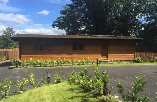 Congleton Cabin | Shellow Lane Lodges