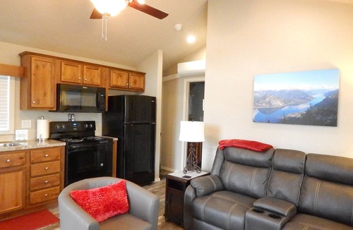 Stevenson Cabin | Shellrock Cabin with Columbia River View