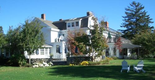 Haversham Hotel | Shelter Harbor Inn