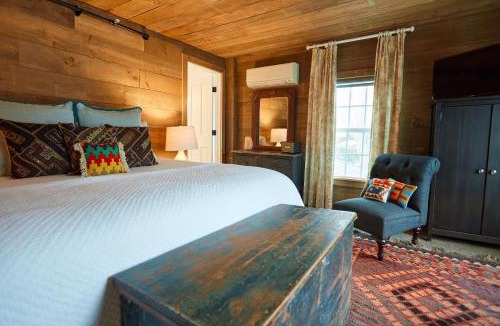 Haversham Hotel | Shelter Harbor Inn