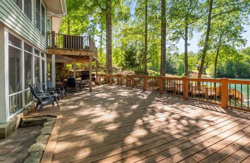 Jasper House | Sheltered Cove