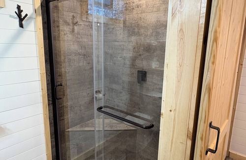 Yellowstone County Other | Sheltered Nook Bunk 'n BoardnFarm to Table experience