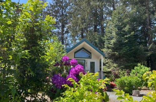 Bay City Bed & Breakfast | Sheltered Nook On Tillamook Bay
