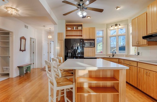 Canandaigua House | Shep's Lake House: Large Family Retreat!