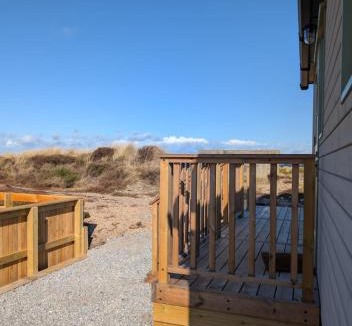 Findhorn Apartment | Shephards Hut by the Beach