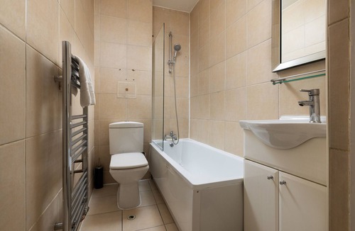 Shepherd's Bush Apartment | Shepherd's Bush