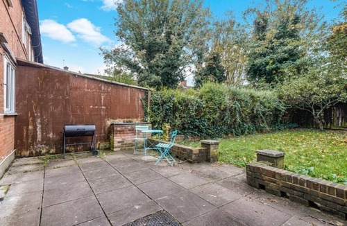 College Park and Old Oak House | Shepherds Bush Abode