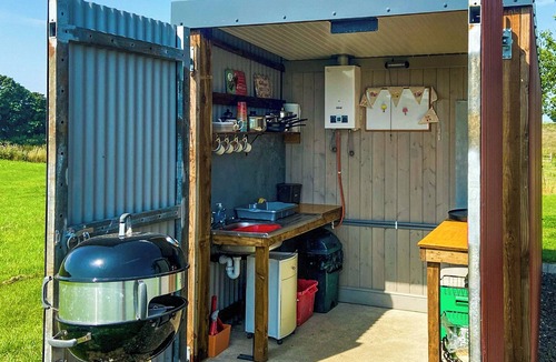 Earls Barton Apartment | Shepherds Cottage - UK49766