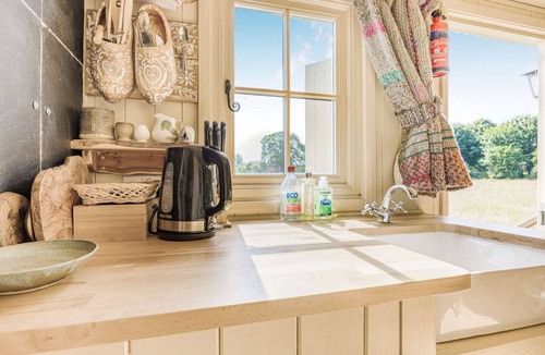 Shipton under Wychwood Cabin | Shepherds Hut in the Cotswolds - Littlestock