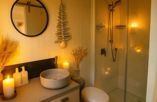 Lake Tarawera House | Shepherds Legacy Hut