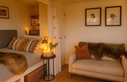 Lake Tarawera House | Shepherds Legacy Hut