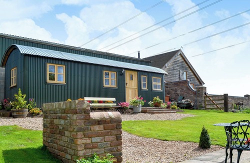 Coalbrookdale Cottage | Shepherds Lodge-ukc2358