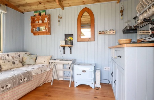 Brazzacott Cottage | Shepherds Retreat