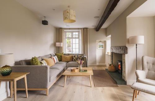 Windermere Villa | Shepherds Rock