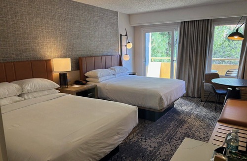 Agoura Hills Hotel | Sheraton Agoura Hills Hotel