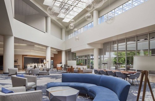 Arlington Hotel | Sheraton Arlington Hotel