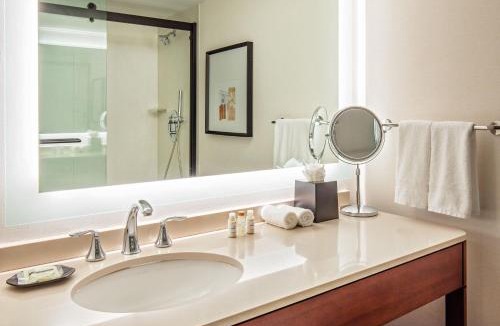 Needham Hotel | Sheraton Boston Needham Hotel