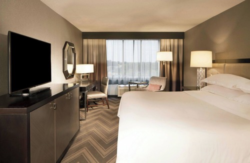 Oxford Valley Hotel | Sheraton Bucks County Langhorne